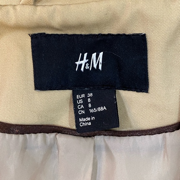 H&M Classic Beige Trench Coat - Size 8 - Picture 9 of 9